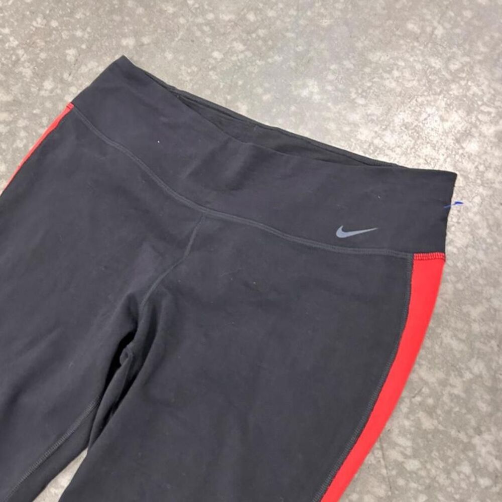 Nike Women's Black and Navy Leggings